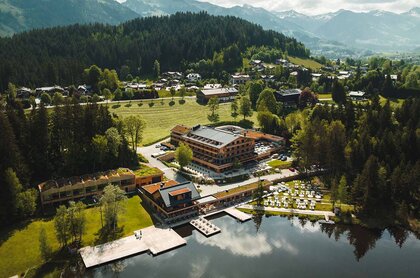 Mai-Alpenhotel-Kitzbuehel-Schwarzsee